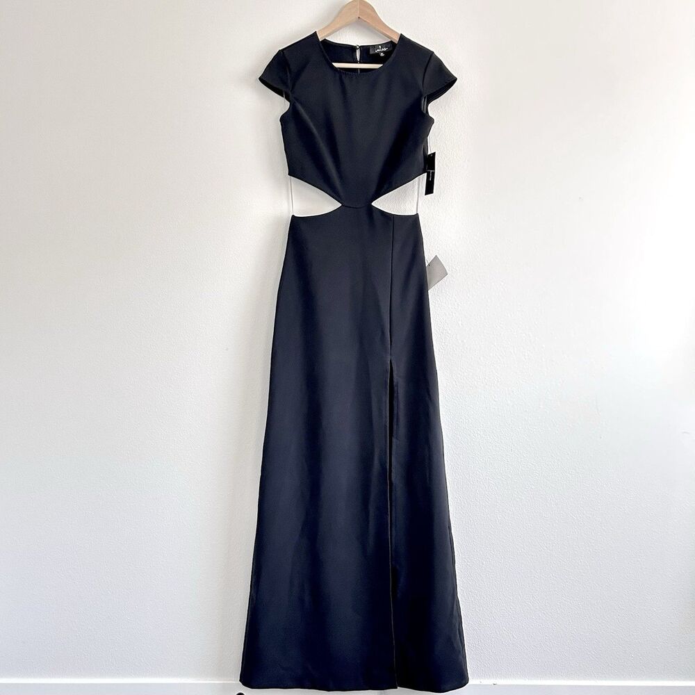 NWT LULUS ‘Conversation Piece’ Size M Black Maxi Dress Backless Cutouts USA Made